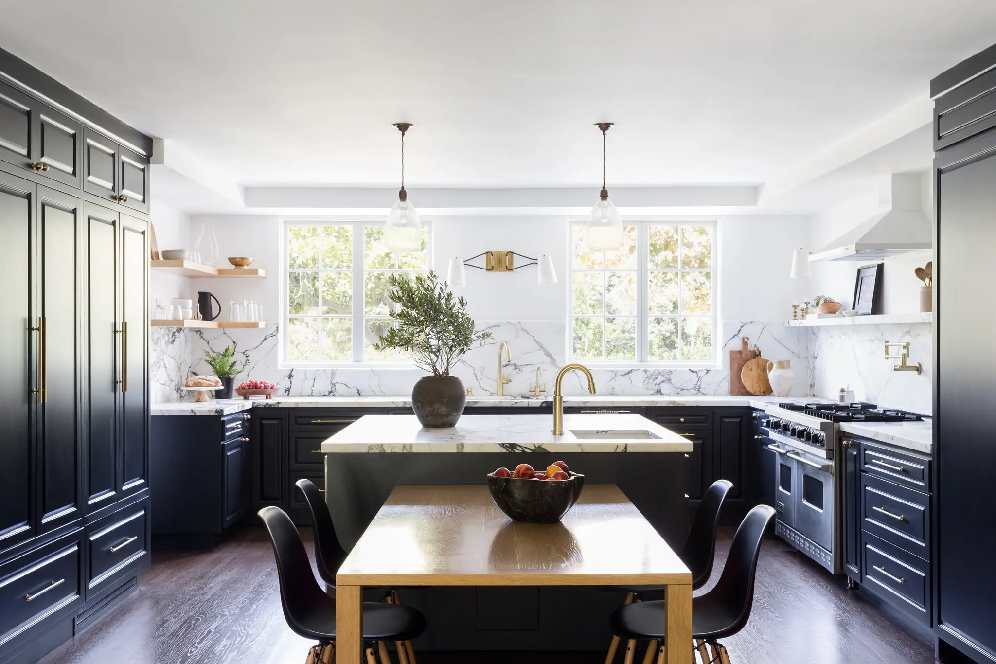 Photo of a kitchen